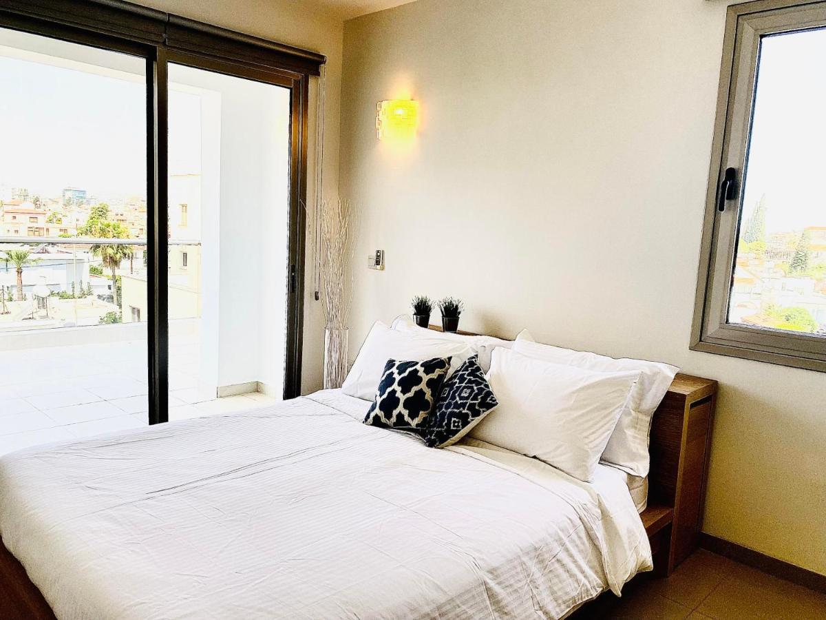 شقة The Penthouse 401 لارنكا المظهر الخارجي الصورة